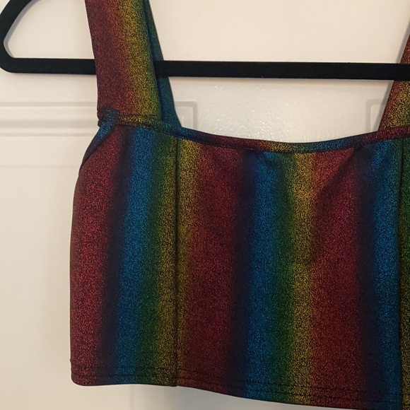 Rainbow crop top - Picture 2 of 3